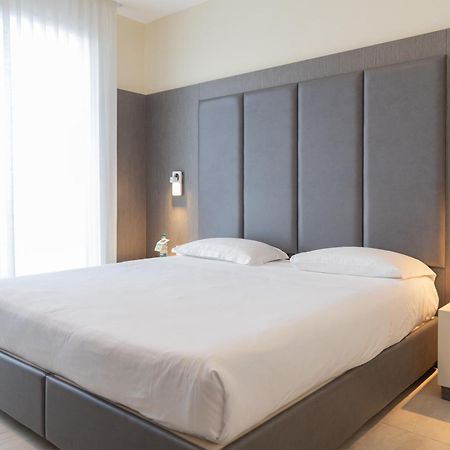 Mosella Suite Hotel Соттомарина Экстерьер фото