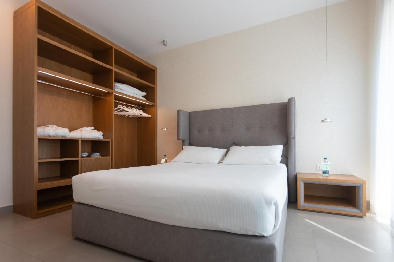Mosella Suite Hotel Соттомарина Экстерьер фото