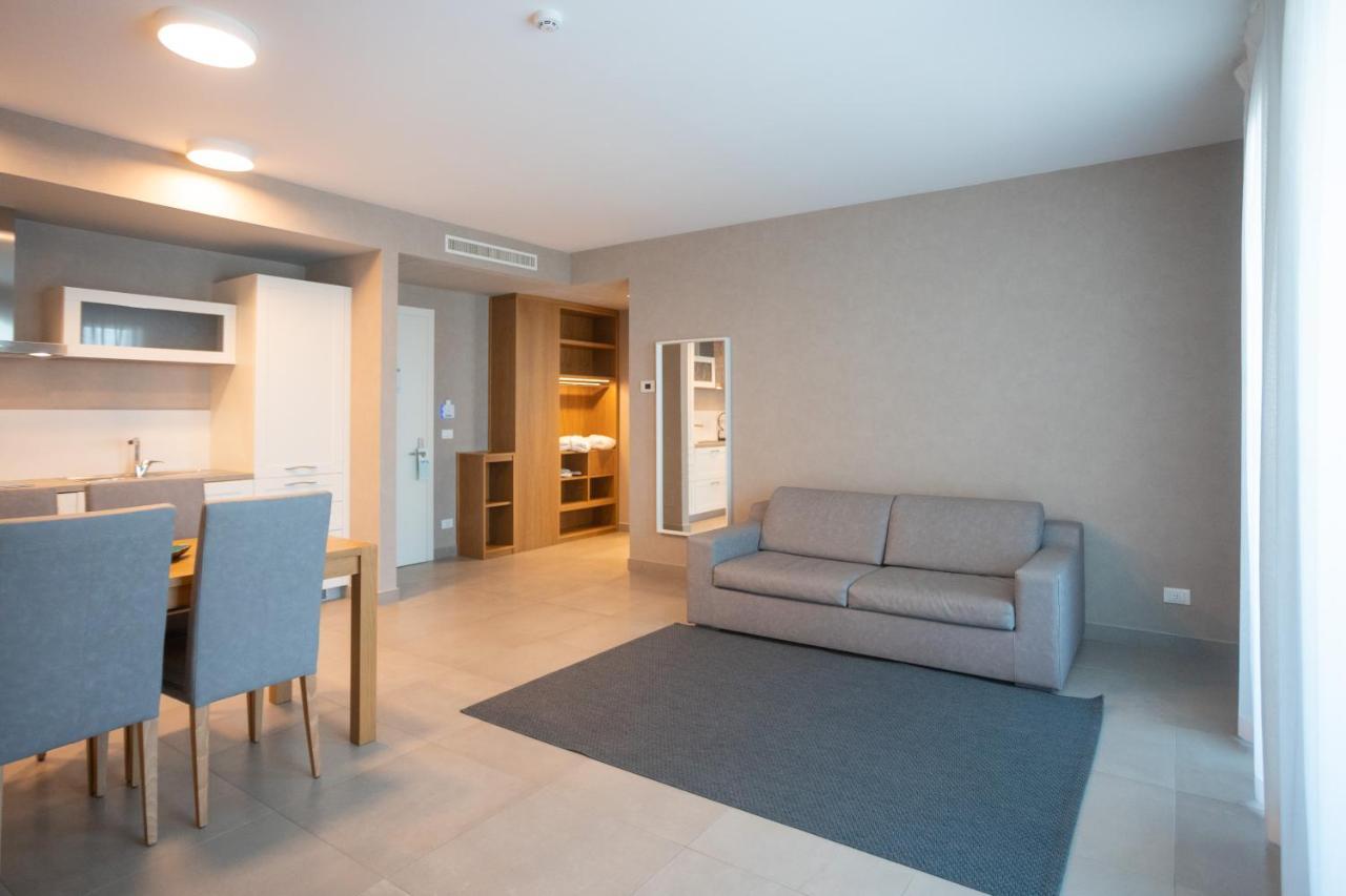 Mosella Suite Hotel Соттомарина Экстерьер фото